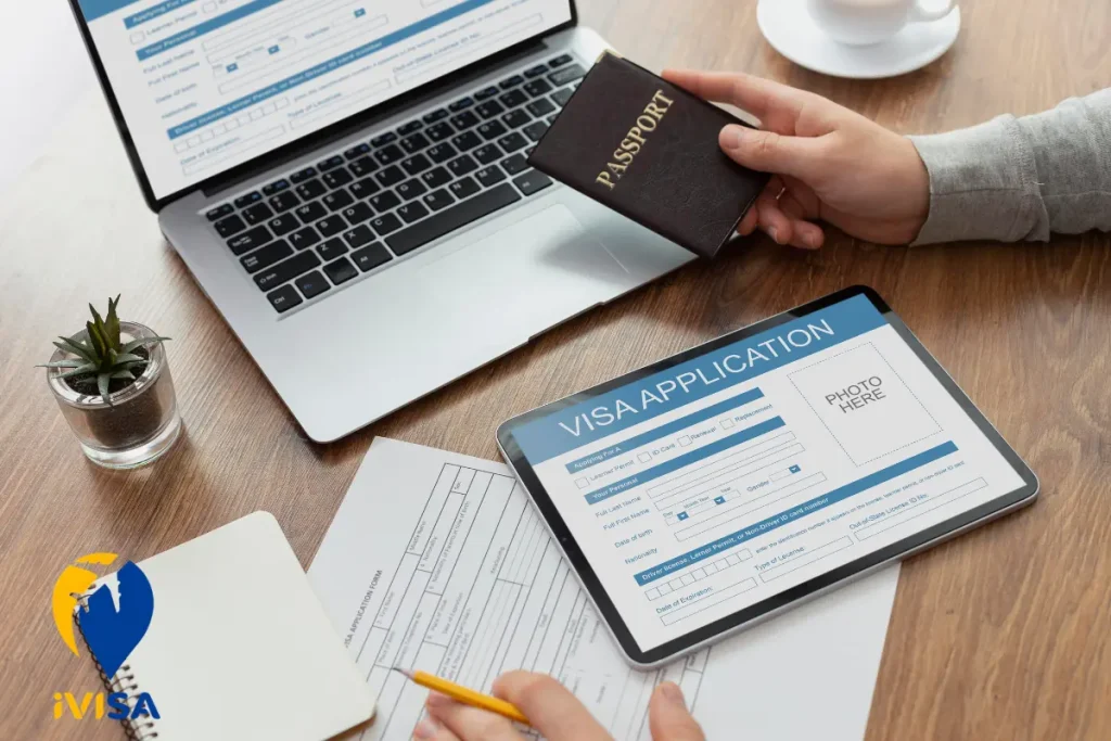 Huong-dan-thu-tuc-lam-visa-du-lich-moi-nhat-2025